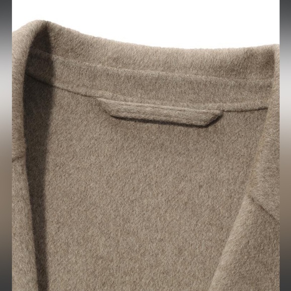 Goelia Pure Cashmere Coat - Picture 13 of 16